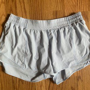 LULULEMON HOTTY HOT SHORTS - LIGHT BLUE - SIZE 12